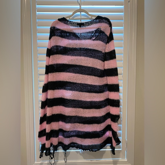Rose Eternal Nightmare Distressed Sweater - Picture 2 of 3